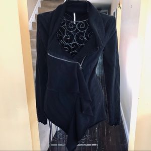FREE PEOPLE asymmetric black zipper jacket
